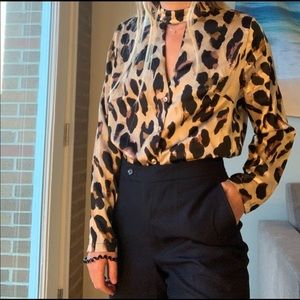 Pretty Little Thing Tan Silky Print Choker Detail Blouse